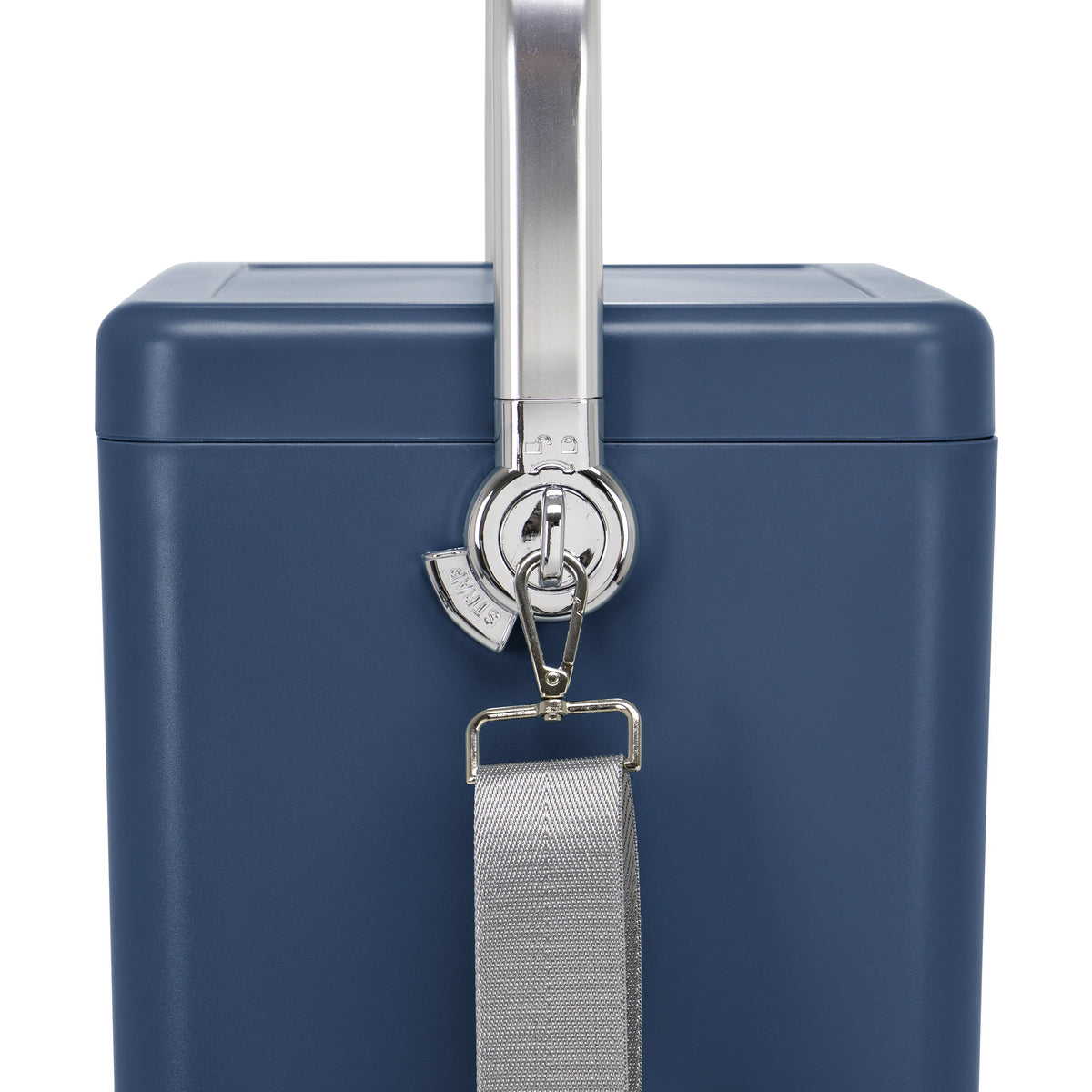 14-Quart Cooler with Serving Tray