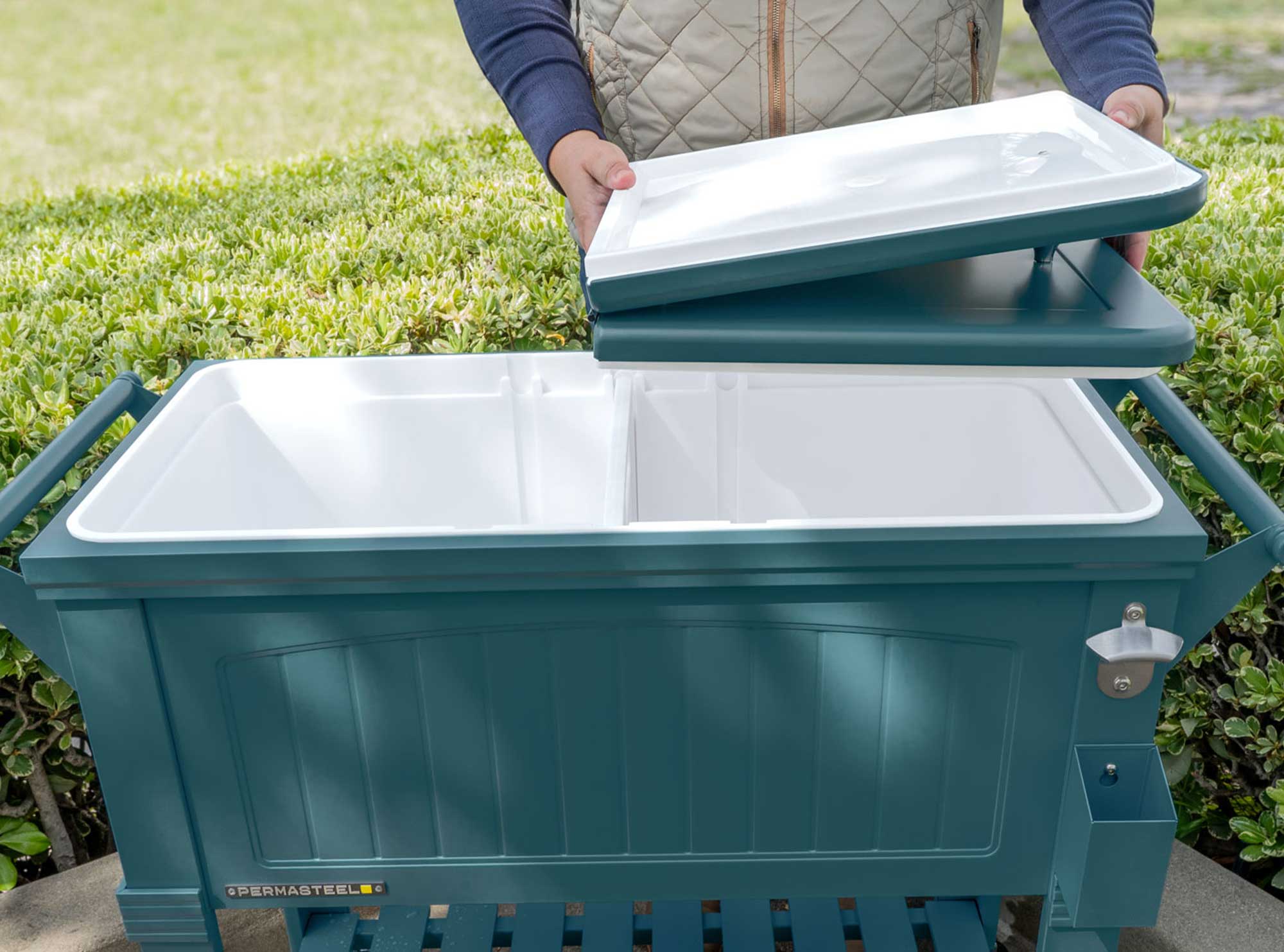 PS 203F1D Teal Permasteel 80 QT Rolling cooler divider